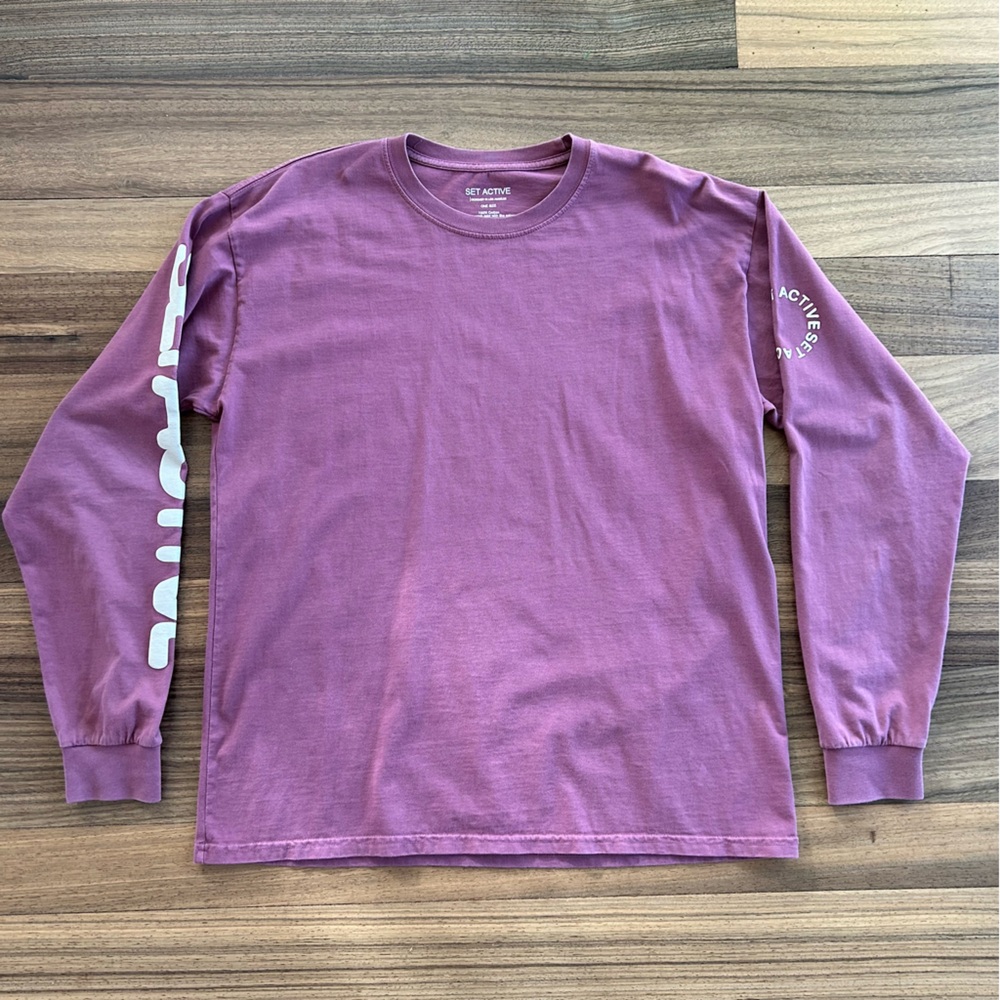 SET ACTIVE Long Sleeve Graphic Tee